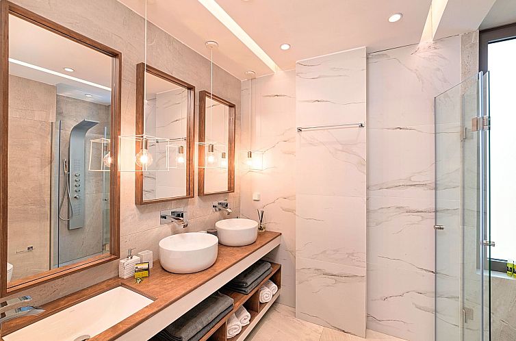 Vakantiehuis "Minaos8" mit privatem Pool