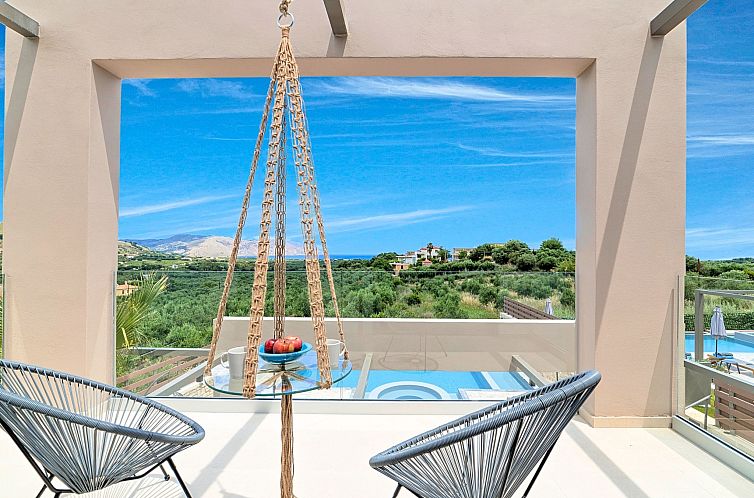 Vakantiehuis "Minaos8" mit privatem Pool