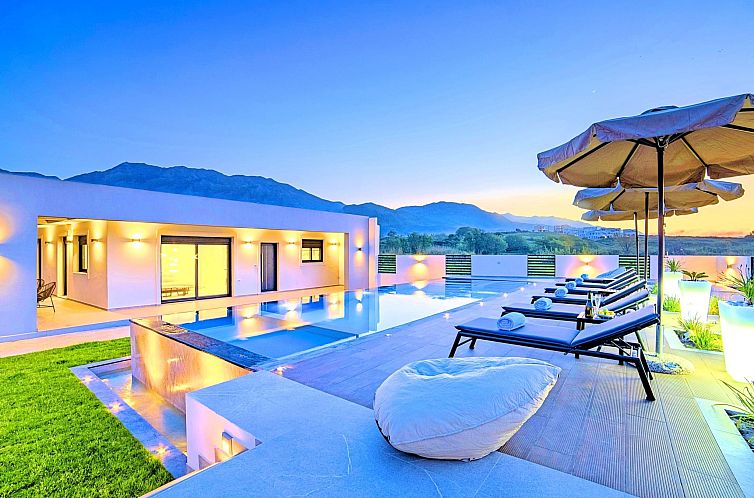 Vakantiehuis Haus in Georgioupoli mit Außenpool und atember