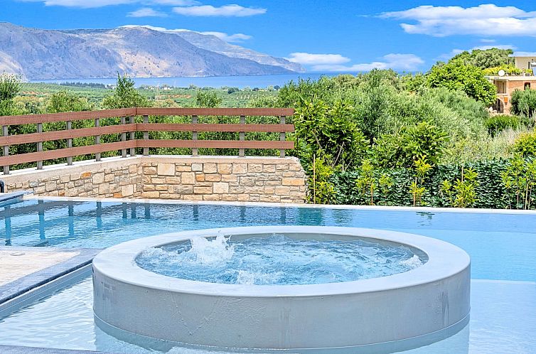 Vakantiehuis Ferienvilla "Minaos" mit eigenem Pool
