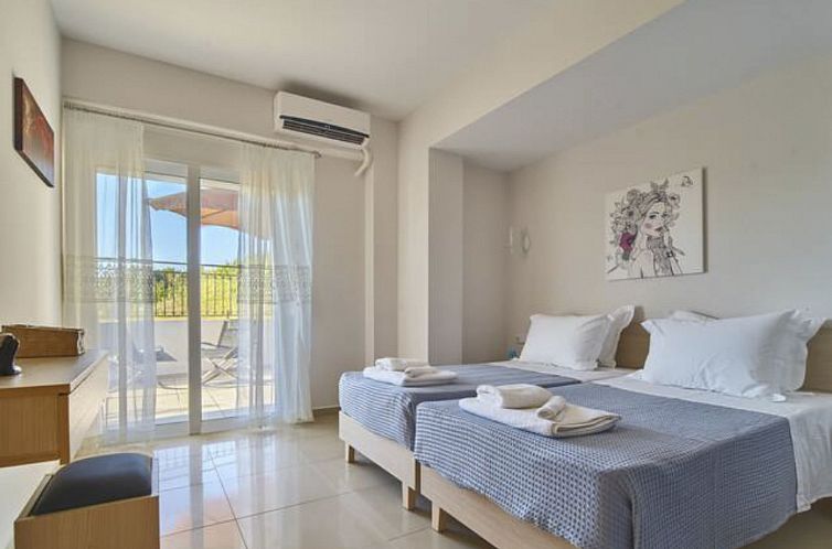 Vakantiehuis Wunderschöne Villa am Kournas-See★Großer pr