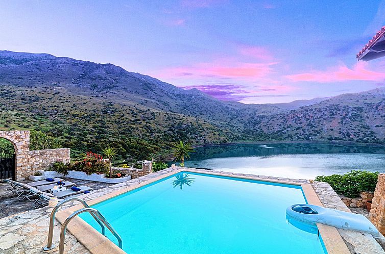 Vakantiehuis Ferienvilla "Du Lac Alpha" mit Pool