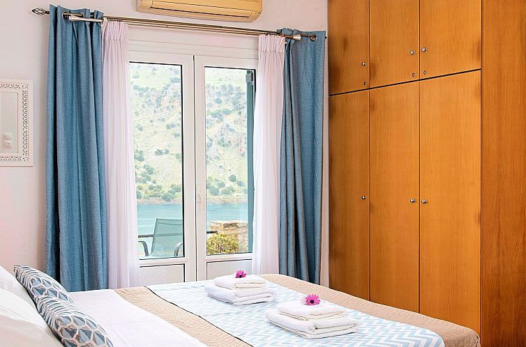 Vakantiehuis Ferienvilla "Du Lac Alpha" mit Pool