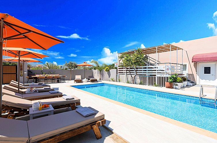 Vakantiehuis mit Privatpool für 24 Personen in Paralia Kour