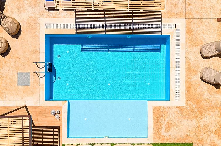 Vakantiehuis Cretan Sunrise Villa Heated Pool