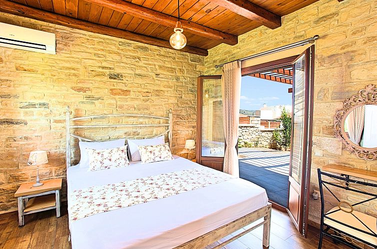 Vakantiehuis Cretan Sunrise Villa Heated Pool