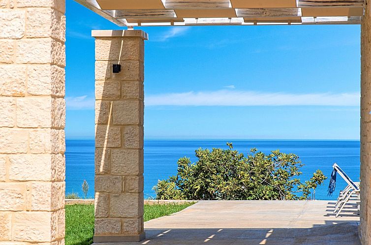 Vakantiehuis in Georgioupoli mit Grill, Garten und Terrasse 