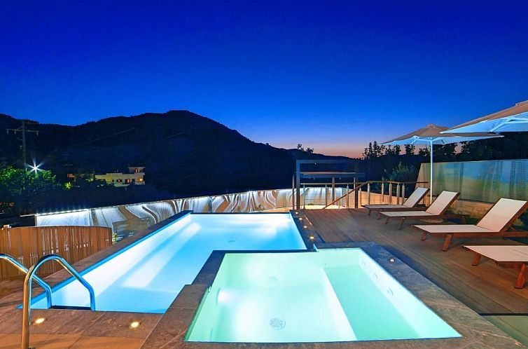 Vakantiehuis Ferienvilla "Perla Bianca" mit beheiztem Pool
