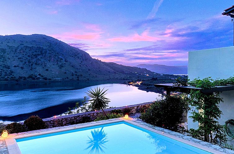 Vakantiehuis in Kavallos mit großer Terrasse