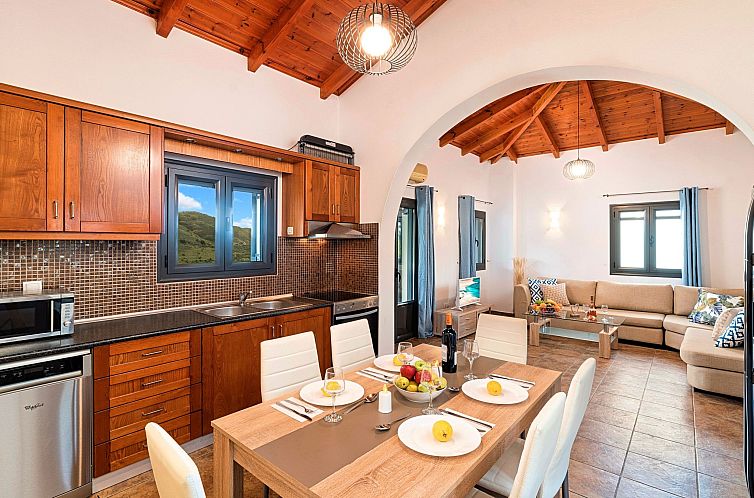 Vakantiehuis in Kavallos mit großer Terrasse