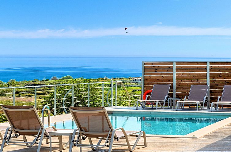 Vakantiehuis in Georgioupoli mit Terrasse, Grill und Garten 