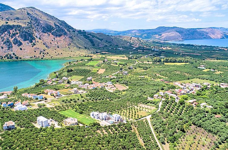 Vakantiehuis in Georgioupoli mit Terrasse, Grill und Garten 