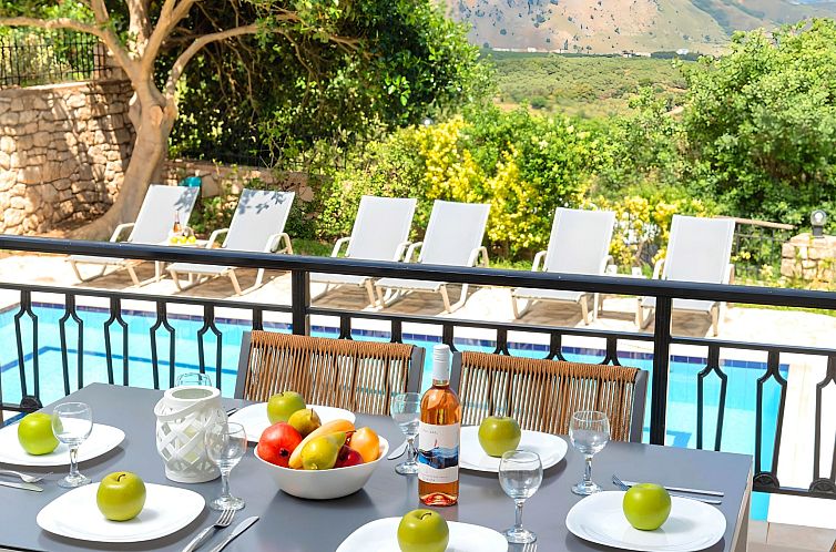 Vakantiehuis Nettes Ferienhaus in Georgioupoli mit Garten, G