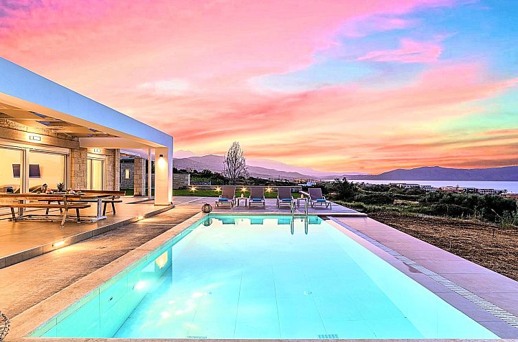 Vakantiehuis in Georgioupoli mit Privatem Pool und Meerblick