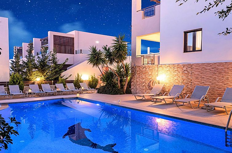 Vakantiehuis in Kournas mit Privatem Pool