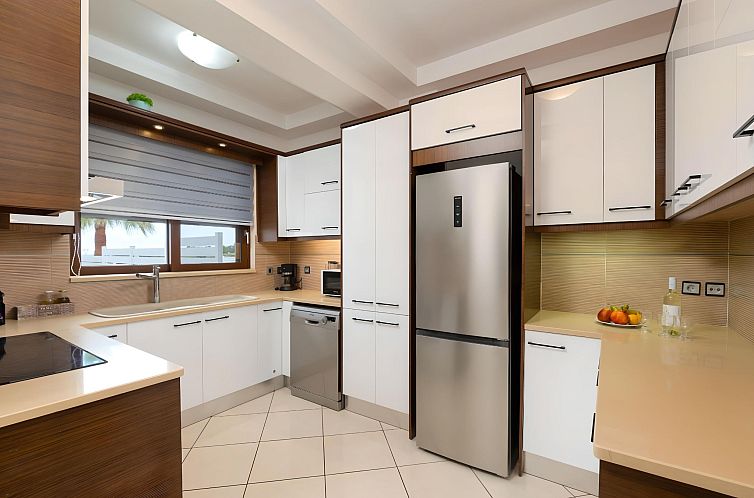 Vakantiehuis Sunlight Villa - Maxima mit 2 beheizten Pools