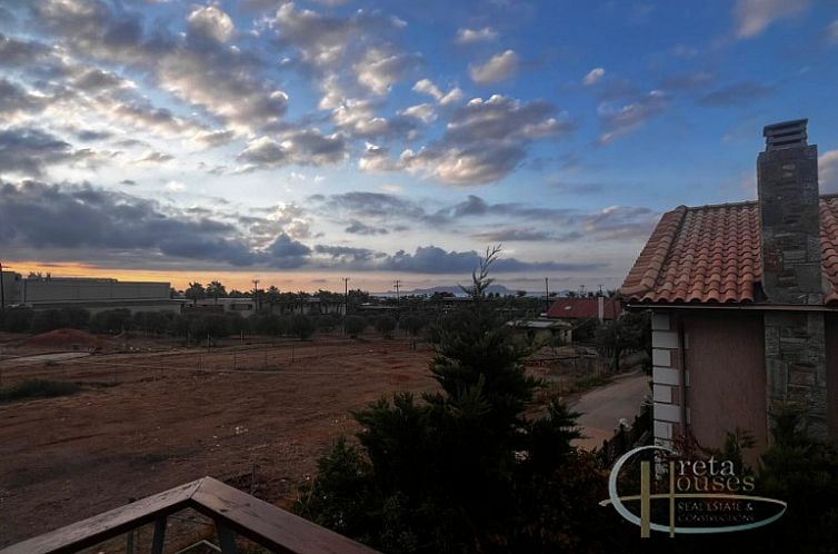 Vrijstaande woning in Hersonisos