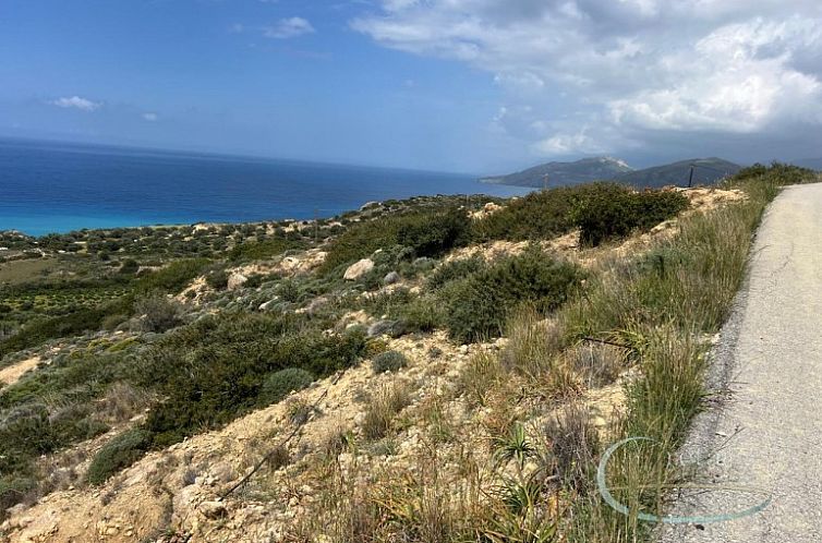 Kavel in Agia Paraskevi