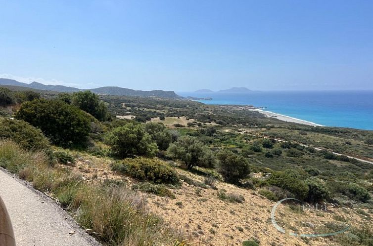 Kavel in Agia Paraskevi