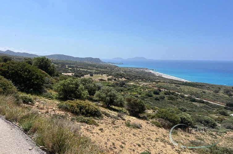 Kavel in Agia Paraskevi