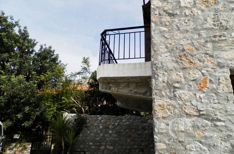 Geschakelde woning in Agia Paraskevi