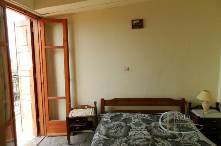 Geschakelde woning in Agia Paraskevi