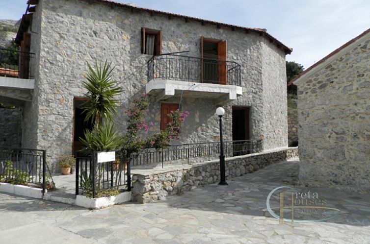 Geschakelde woning in Agia Paraskevi