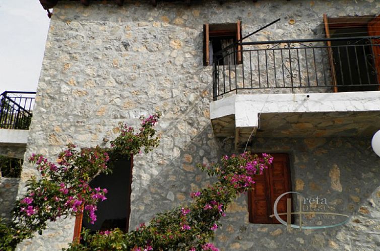 Geschakelde woning in Agia Paraskevi