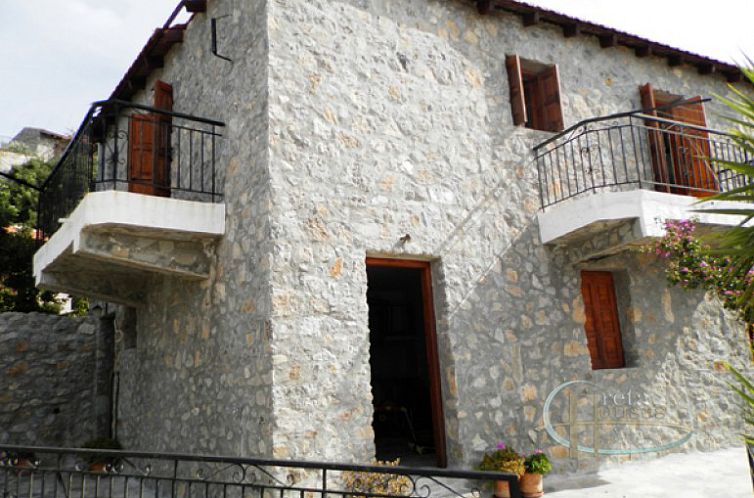 Geschakelde woning in Agia Paraskevi