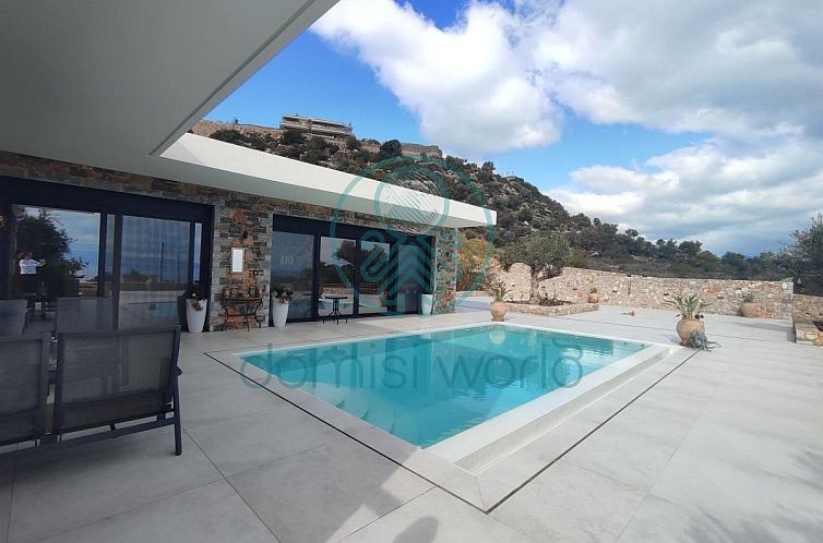 Vrijstaande woning in Ammoudara