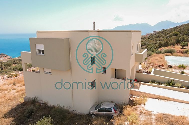 Geschakelde woning in Ammoudara