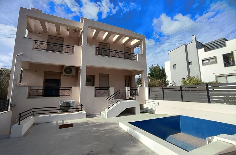 Geschakelde woning in Ammoudara