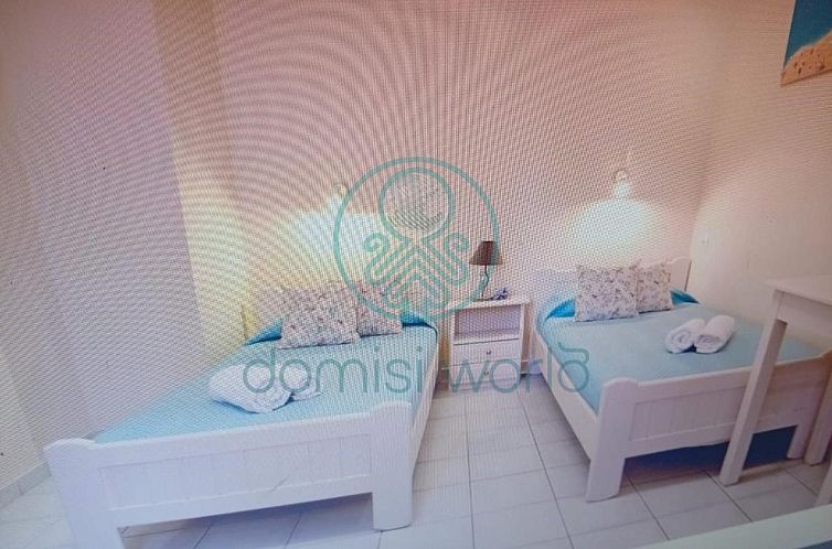 Geschakelde woning in Lentas