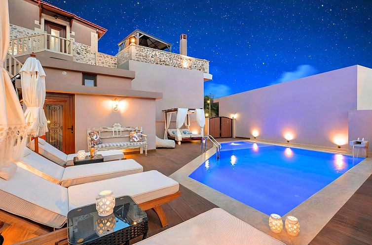 Vakantiehuis Petralis Luxus Villa Pool Whirlpool