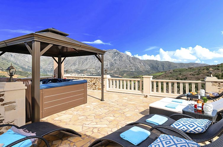 Vakantiehuis Petralis Luxus Villa Pool Whirlpool
