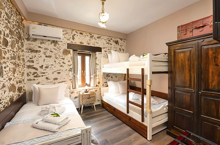 Vakantiehuis Petralis Luxus Villa Pool Whirlpool