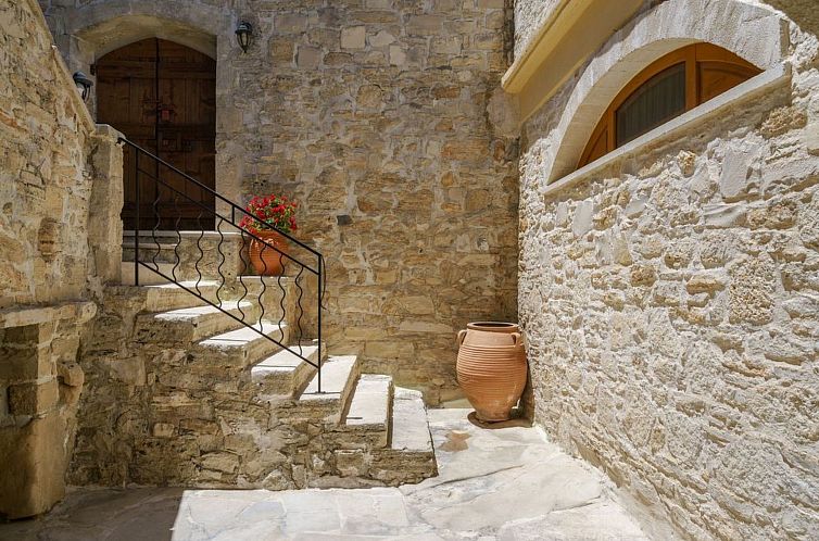 Vakantiehuis Neue Villa Myre 3, Privater Pool und 3 Wohnunge