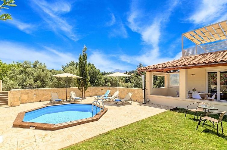 Vakantiehuis Charmantes Ferienhaus in Lappei mit Privatem Po