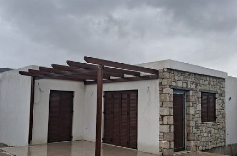 Vrijstaande woning in Sitia