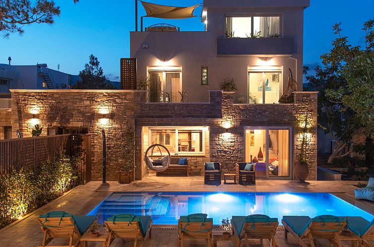 Vakantiehuis Luxuriöses Ferienhaus mit heizbarem Infinitypo