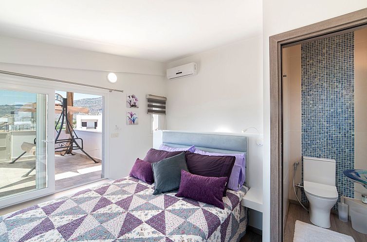 Vakantiehuis Luxuriöses Ferienhaus mit heizbarem Infinitypo