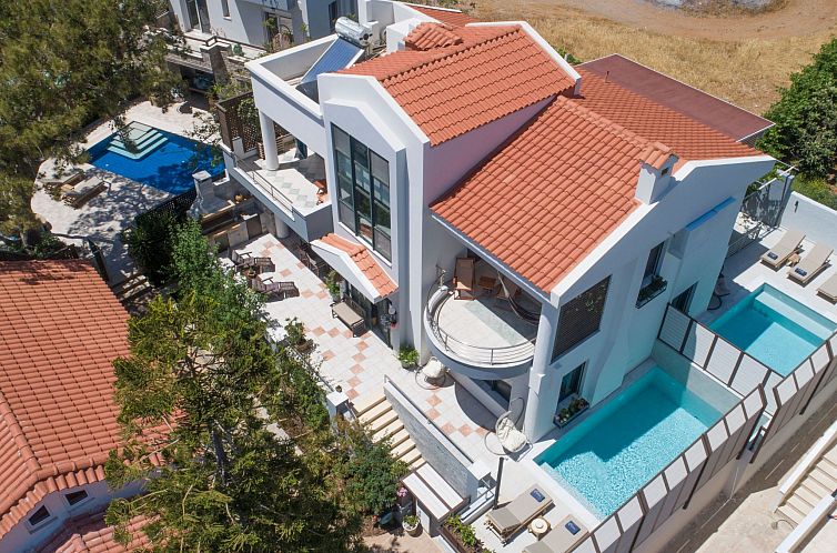 Vakantiehuis Luxuriöser Villenkomplex mit 14-16 Schlafzimme