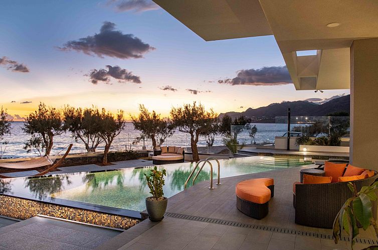 Vakantiehuis Ferienvilla "Jupiter Views" mit Infinity Pool