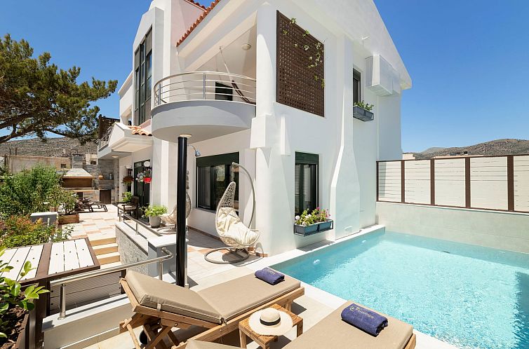 Vakantiehuis Ferienvilla "Mimoza" mit Blick auf das Wasser