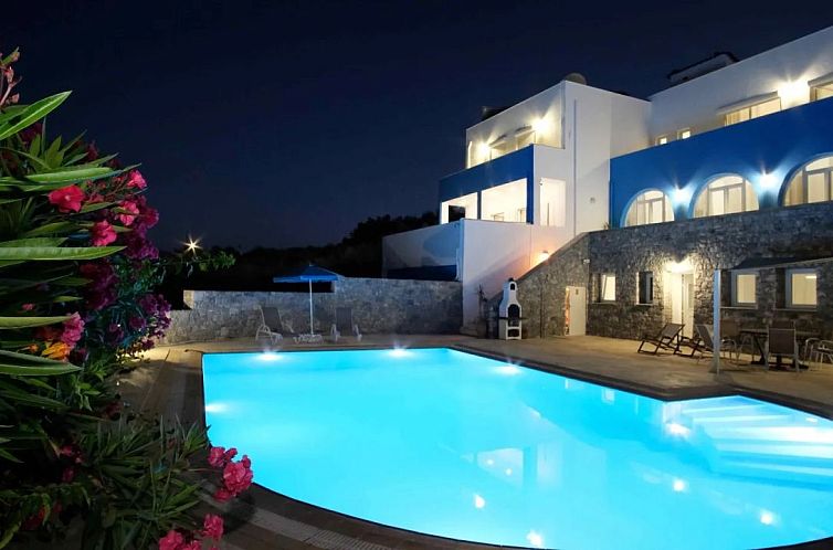 Vrijstaande woning in Arkadi