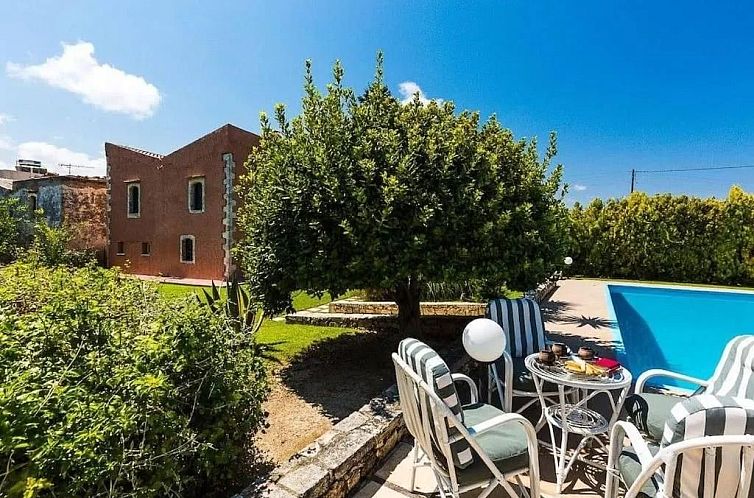 Vrijstaande woning in Arkadi