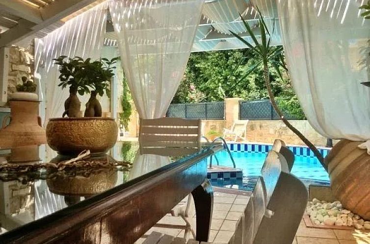 Vrijstaande woning in Arkadi