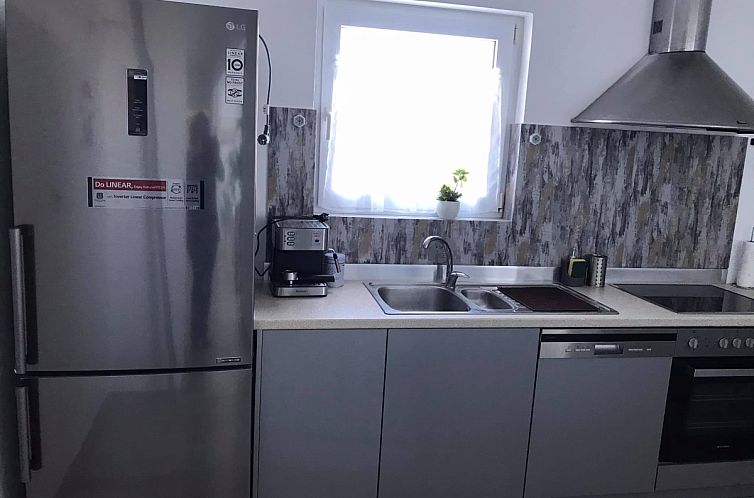 Vrijstaande woning in Skaleta