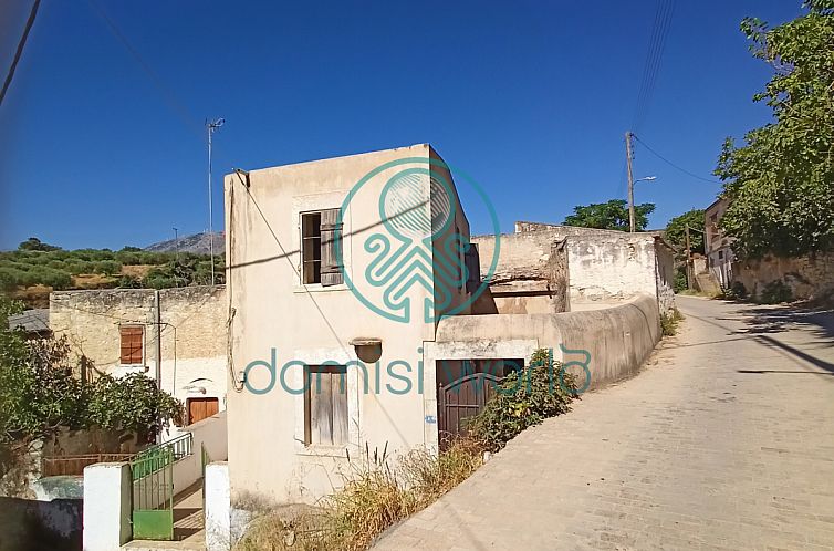 Geschakelde woning in Tilisos