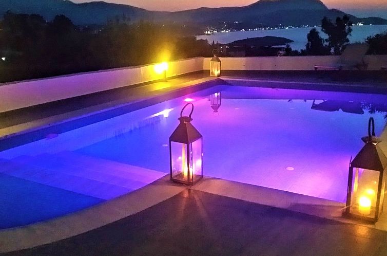 Vakantiehuis Villa "Dionysos" mit privatem Pool